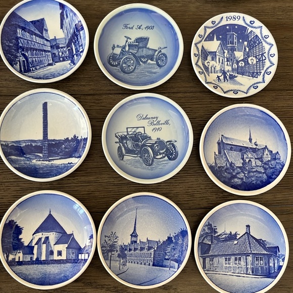 Royal Copenhagen Denmark Mini Plates Collection - 40 Plates - Picture 10 of 17